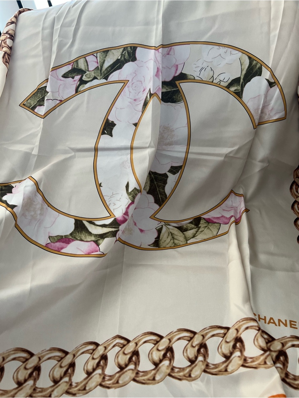 Silk Chain & Floral Print Scarf Cream Pink Gold 34” Square - Picture 7 of 8